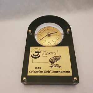 1989 NHL Detroit Red Wings Clock Celebrity Golf Tournament Steve Yzerman Award - Picture 1 of 24