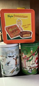 Vintage Reese's Tins - Christmas - Santa - Peanut Butter Cup - Picture 1 of 9