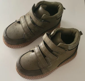 OshKosh Little Boys High Top Boots Size 9M Olive Green - Foto 1 di 5