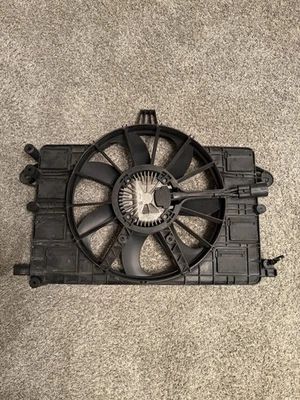 Conjunto de ventilador de refrigeración radiador Corvette C7 Z06 GM 2014-19 Foto 1 de 4