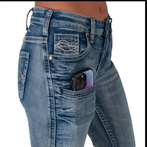 Cowgirl Tuff DFMI Sport Bootcut Jeans Don’t Fence Me In 33 x 29 Super Stretch - Bild 1 von 14