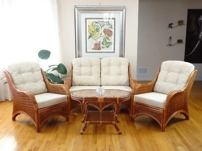 Juego de salón mermelada de 2 sillas sofá de dos plazas con cojines blancos y mesa de centro, coñac Foto 1 de 4