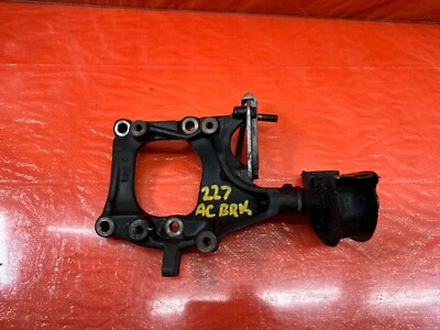 92-95 HONDA CIVIC - D16Z6 D15B7 AIR CONDITIONING AC COMPRESSOR PUMP BRACKET #227 - Image 1 of 4