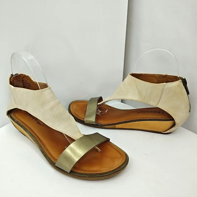 Bare Traps Sandals Beige 7.5 Ivory Satin Gold T Strap Low Wedge Balkan - Image 1 of 4