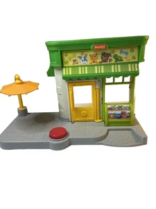 Fisher Price Little People Treat Time Pet Shop Building House Umbrella - Picture 1 of 7