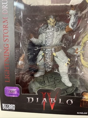 McFarlane Toys Diablo IV Lightning Storm Druid 6” Figura épica y arma misteriosa Foto 1 de 3