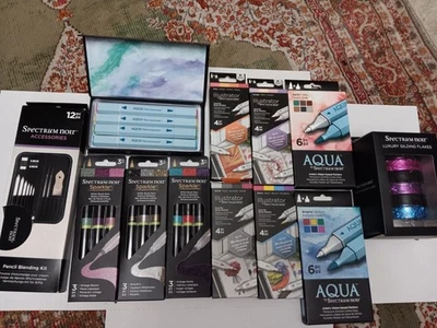 Lote enorme de marcadores de escova à base de água álcool Spectrum Noir; ponta dupla, brilho - Imagem 1 de 4