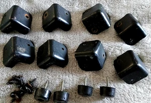 Alter PEAVEY RAGE 158 Verstärker 8 Schrank Eck Beschlagteile & 4 Gummifüße - Bild 1 von 6