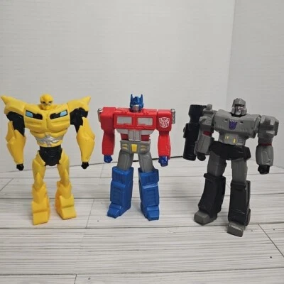 Transformers Titan Warrior Optimus Bumblebe Megatron Figure Hasbro 2013 Lot Of 3 - Image 1 of 4