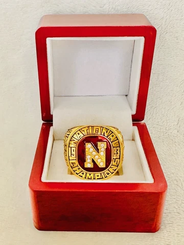 1983 Nebraska Cornhuskers 18k GP Brass Championship Ring W Box, US SHIP Cover