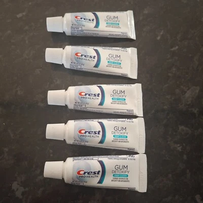 Crest Gum Detoxify Deep Clean Toothpaste-120g (5×24g)