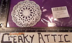 DOILY MEDALLION CIRCLE DETAIL METAL DIE CUT DRY EMBOSS PAPER B09164 CREAKYATTIC - Picture 1 of 1