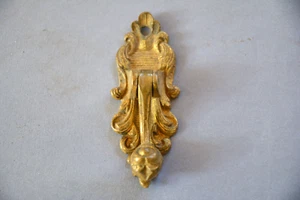 FINE ANTIQUE CAST BRASS VICTORIAN DRESSER DRAWER TEARDROP PULL + BACK PLATE (H16 - Picture 1 of 4