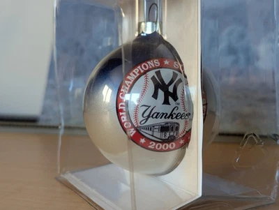 Sports Collectors Series World champion subway series 2000 NY Yankees  Ornament - Image 1 of 2