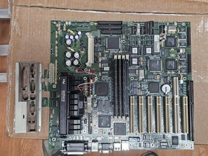 Placa madre de servidor retro Gateway ALR 7200 placa CPU doble PII con escudo de E/S de memoria - Imagen 1 de 8