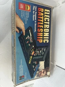 Juego acorazado electrónico 1982 de Milton Bradley completo/funcionando buen estado - Imagen 1 de 7