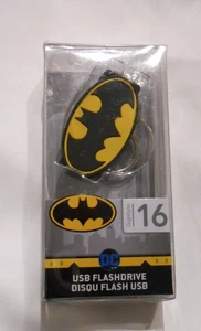 NEW Batman USB 2.0 Flashdrive 16GB DC Comics Collectible Keychain Black & Yellow - Picture 1 of 3