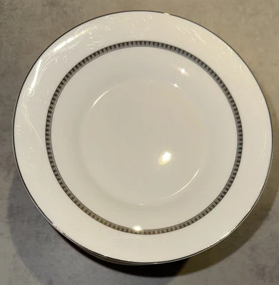Impressionen tableware Teller 18 Stück Porzellan NEU Weiß Silber 15,5cm - Bild 1 von 4
