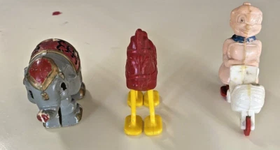 3 Vintage Hard Plastic Ramp Walkers: Lady with Carraige, Circus Elephant & Horse - Image 1 of 4