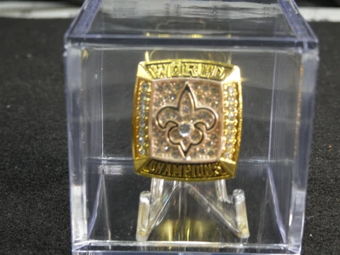 Replica Gold New Orleans Saints Super Bowl Ring Championship XLIV Drew Brees Cover
