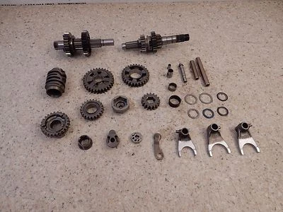 2006 Honda CRF250R Transmission Tranny Gears Gearbox Motor Engine 04-07 CRF 250R - Image 1 of 4