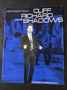 Cliff Richard And The Shadows 1965 Souvenir Programme Excellent Condition - Picture 1 of 6