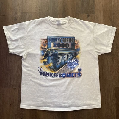 CAMISA VINTAGE DE LA SERIE METRO DE LOS YANKEES/METS DE NUEVA YORK 2000 Foto 1 de 4