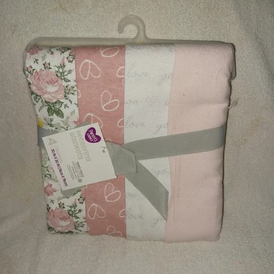 Paquete de 4 mantas de recepción para bebé niña Love rosa franela floral (BX8) Foto 1 de 4