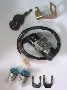 Scooter Key Ignition Switch Set 5 Wire Honda SA50 DIO 50 Elite Kymco Polaris ATV - Picture 1 of 1