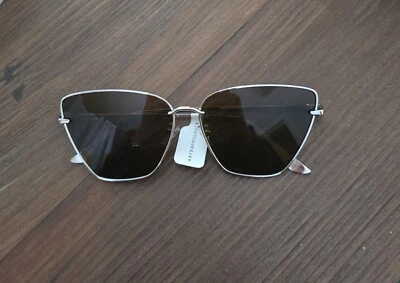 НОВЫЙ С ЯРЛЫКАМИ ANTHROPOLOGIE ЖЕНЩИН ПРОВОДА CAT-EYE СОЛНЦЕЗАЩИТНЫЕ ОЧКИ СЕРЕБРИСТОГО ТОНА ОПРАВА $48.00 - Изображение 1 из 4