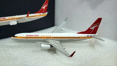 Gemini Jets 1:200 Qantas Boeing 737-800 Retro 1 VH-XZP G2QFA524 - Image 1 of 4