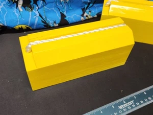 Par de cuñas de rueda de avión en miniatura - AF - MX - AMXS - MXS - Memento de despedida - Imagen 1 de 7