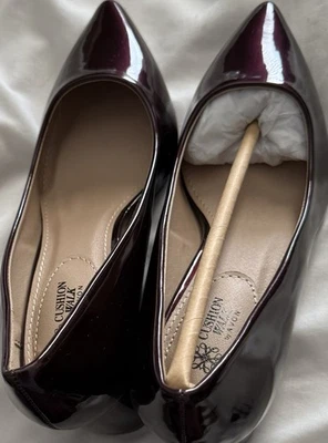 NUEVO SIN CAJA MUJER AVON COJÍN CAMINAR IMITACIÓN CHAROL BLOQUE TACONES-TALLA 6-VINO Foto 1 de 4