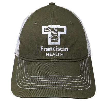 Chapéu caminhoneiro Franciscan Health Strapback verde tamanho único malha traseira algodão distrito - Imagem 1 de 4