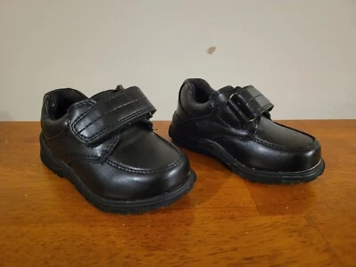 The Children's Place Shoes Black Slip On Toddler 6 Dress Shoes  - Image 1 of 4