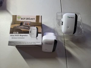 2x WiFiBlast Mini WiFi Repeater Wireless Connection Works Free Shipping - Picture 1 of 4