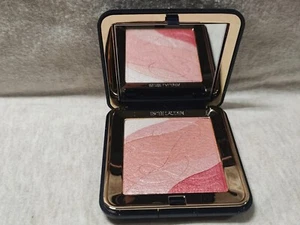 Estee Lauder Signature 5 Tone Shimmer 01 PINK SHIMMER .35 oz NWOB/FREE SHIP/READ - Picture 1 of 7