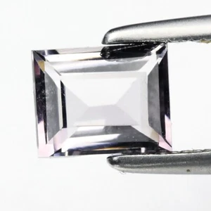 💎 0.63ct 6x4.7mm VS Baguette Natural Purple Scapolite - Tanzania Gemstone - Imagen 1 de 4