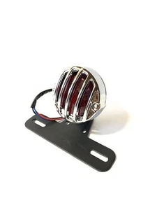 Faro Trasero Con Reejilla Y Placa Cromado Ø 75mm - Imagen 1 de 3