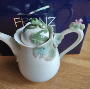Franz Porcelain Stunning Frog Teapot FZ00015 Boxed - Picture 1 of 4