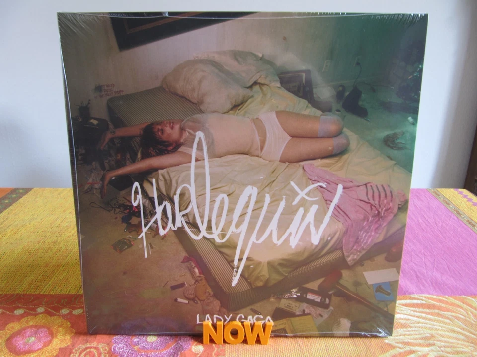 LADY GAGA - "HARLEQUIN" - White Vinyl - Bild 1 von 1