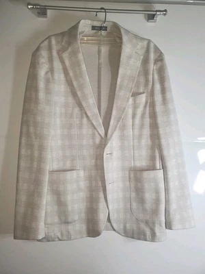 Mens Lite Summer Sport Coat Size 46 Slim PIERRE CARDIN Plaid Cream Blazer/jacket - Image 1 of 4