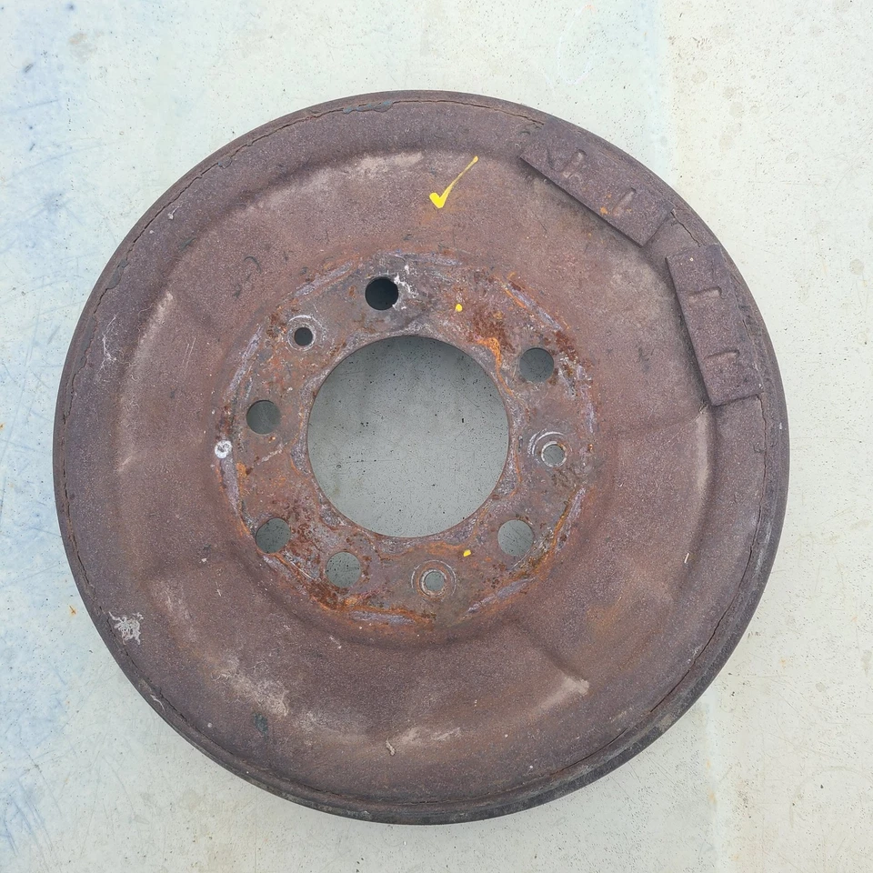 Buick 1953-1956 tambor de freno trasero Roadmaster GM lado del conductor 1952 1954 1955 Foto 1 de 4