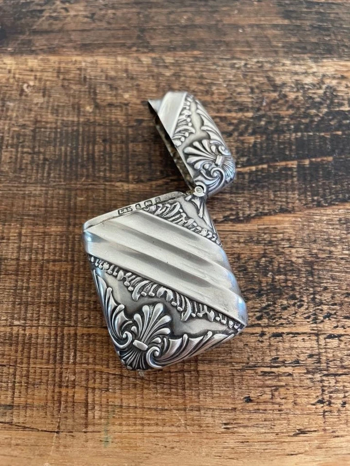 FUNDA VESTA PLATA CON SELLO Birmingham 1900 Foto 1 de 1