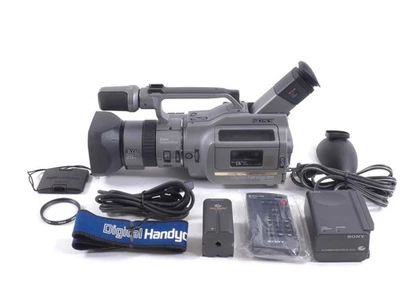 Sony DCR-VX1000 3CCD Mini DV Digital Video Camcorder NTSC USA Version - Image 1 of 4