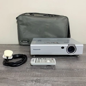 Panasonic LCD Desktop Projector Silver PT-LB10NTE & Carry Case Bag VGC Rare - Picture 1 of 24