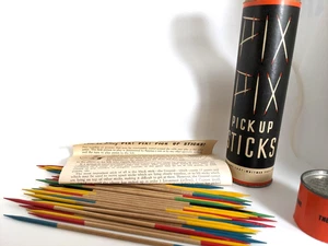 Vintage 1937 Pix Pick Up Sticks Original Game 40 Sticks Instructions No. 2188 - Picture 1 of 3