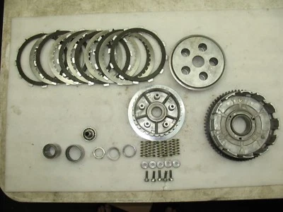 1982 HONDA VF750C 750 EMBREAGEM MAGNA COMPLETA + BOAS MOLAS + PARAFUSOS - BOA ENGRENAGEM - Imagem 1 de 4