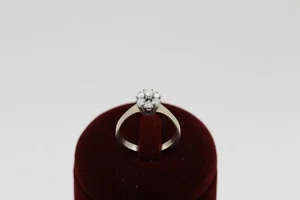 Damen Ring Blume 14k Weißgold 7 Brillanten ca. 0,50ct. Gr. 58 ca. 3,55g - Picture 1 of 4
