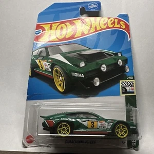 Hot Wheels Retro Racers #2/10 Dimachinni Veloce #5/250 Green Brand New - Picture 1 of 4